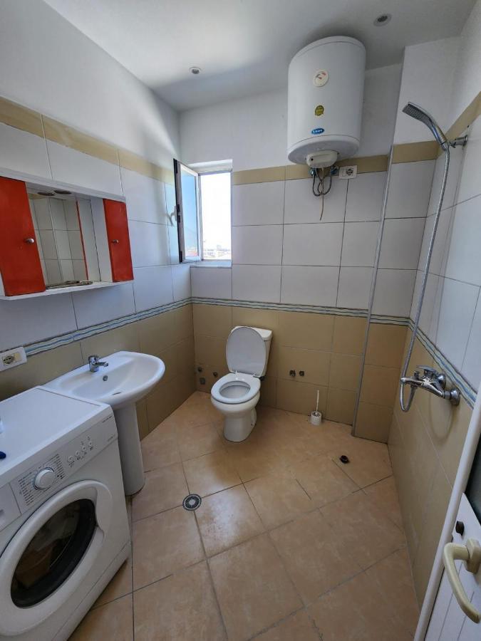 Tirana Class House المظهر الخارجي الصورة